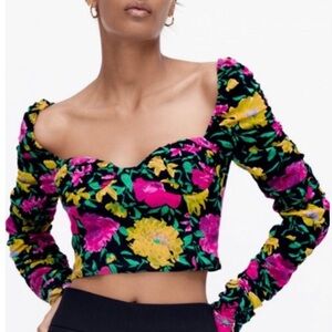Zara Black Pink Green Floral Print Crop Top Small Sweetheart Neck Long Sleeve